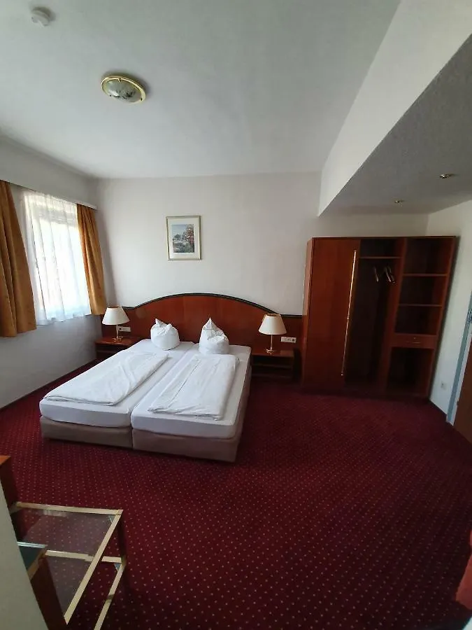 Hotel & Restaurant Krone Rehau Germany