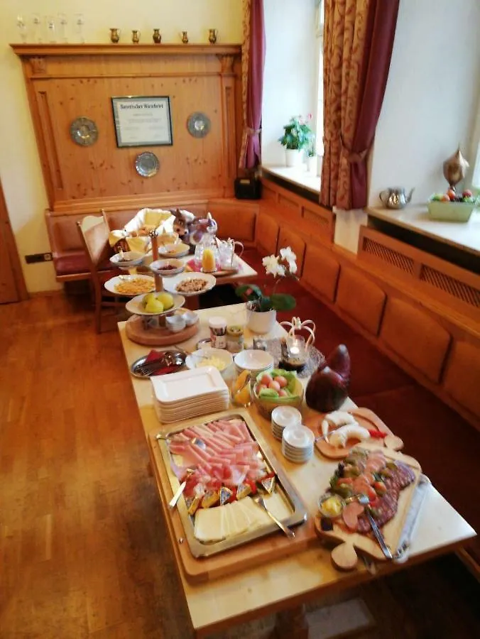 Hotel & Restaurant Krone Rehau